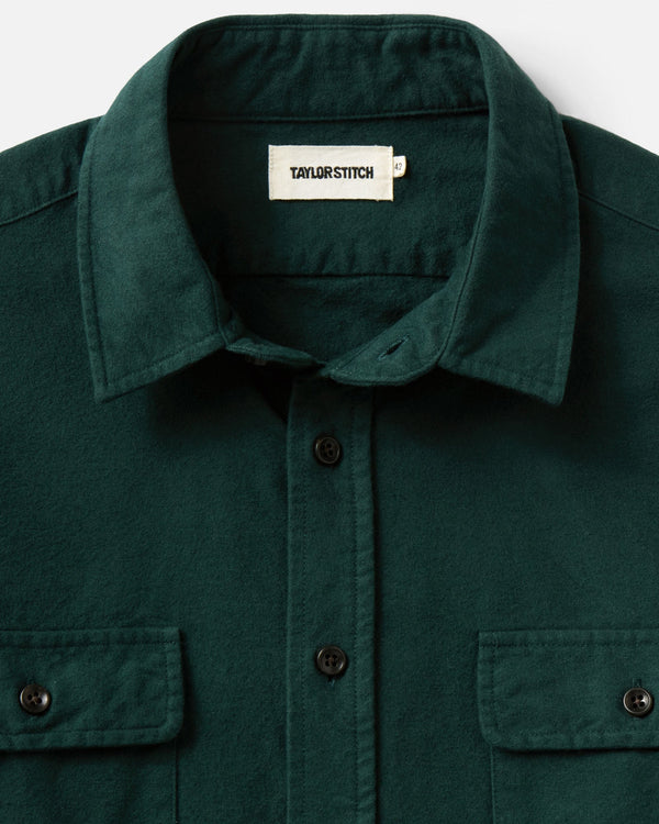 material shot of the collar on The Yosemite Shirt in Dark Forest