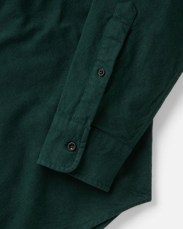 material shot of the pocket on The Yosemite Shirt in Dark Forest